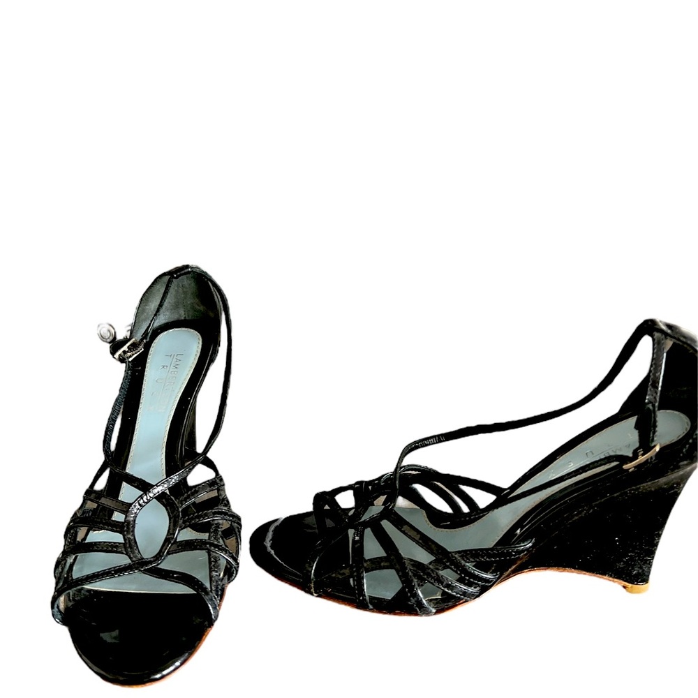 Lambertson Truex black patent leather wedge sandals in size 7.